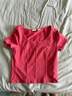 Levi's Coral Red Short Sleeve Tee